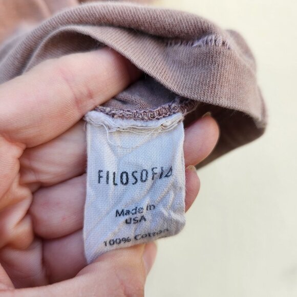 5/$100 SALE - FILOSOFIA Jade Crop Tee in Wheat - Picture 5 of 6